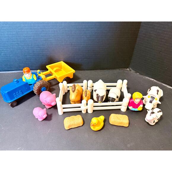Battat Little Farmer’s Playset Farm Set with 21 pcs tractor wagon farmer animals - Picture 1 of 6